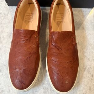Frye Women’s Ivy Leather Slip-Ons in Cognac